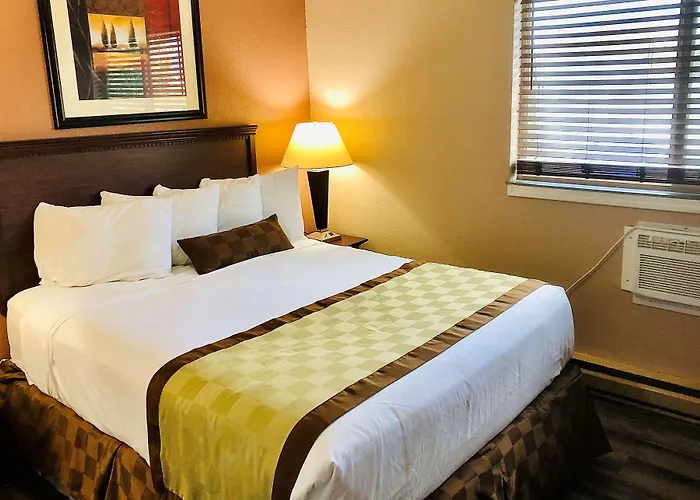 Ramada By Wyndham Spokane Valley