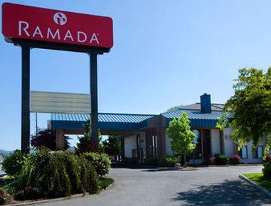 Ramada By Wyndham Hotel 2*